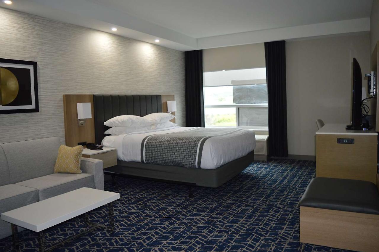 Best Western Premier Route 97 Vernon Eksteriør bilde